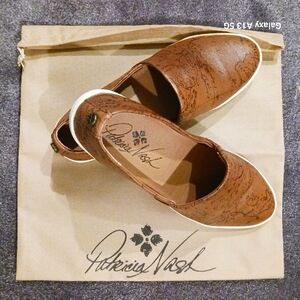 Patricia Nash Tan Leather Flats